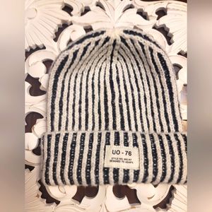 Urban Outfitters Knit hat